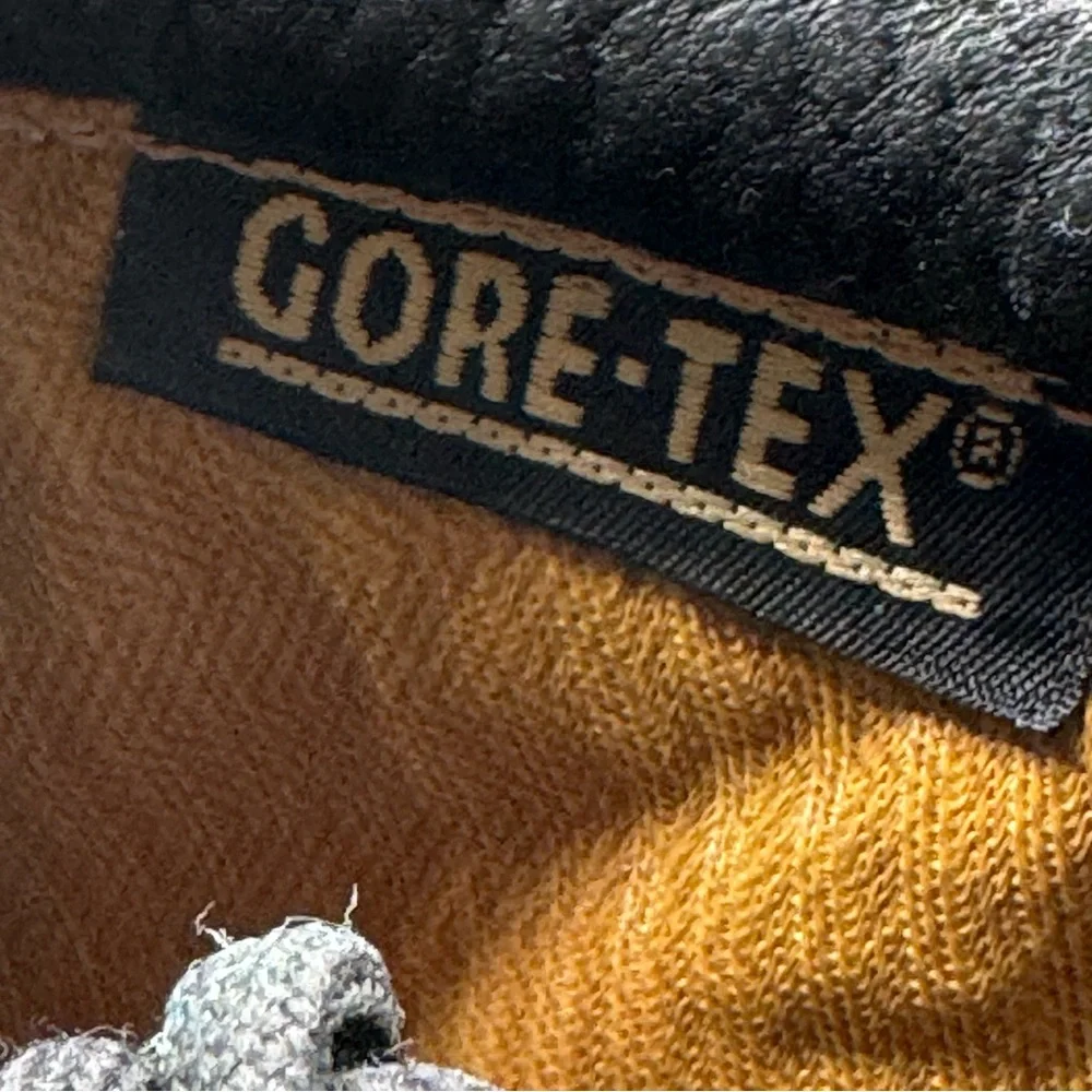 Timberland Heritage Mid GORE-TEX‎ Boots Men’s Size 9.5 Black Waterproof Hiking